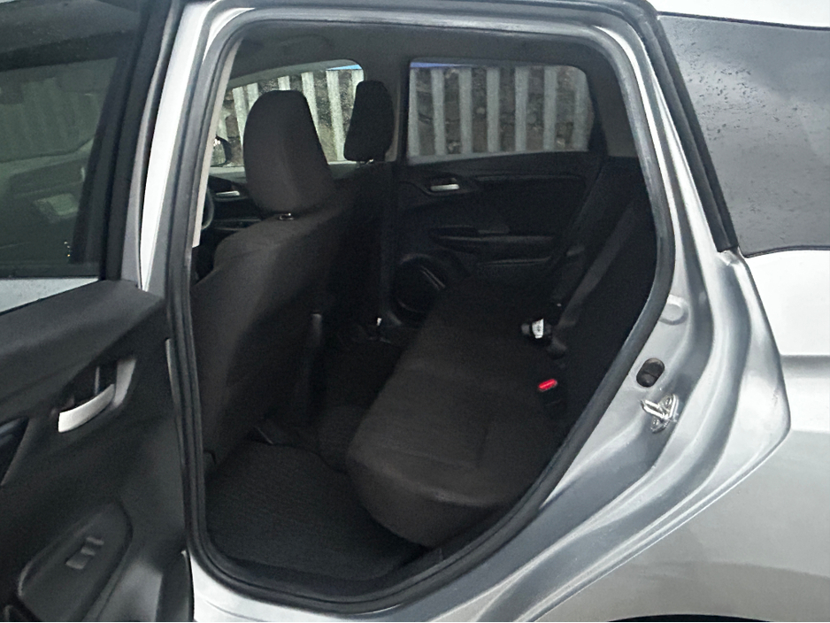 2020 Honda Fit Shuttle Self Charging Hybrid €14,995