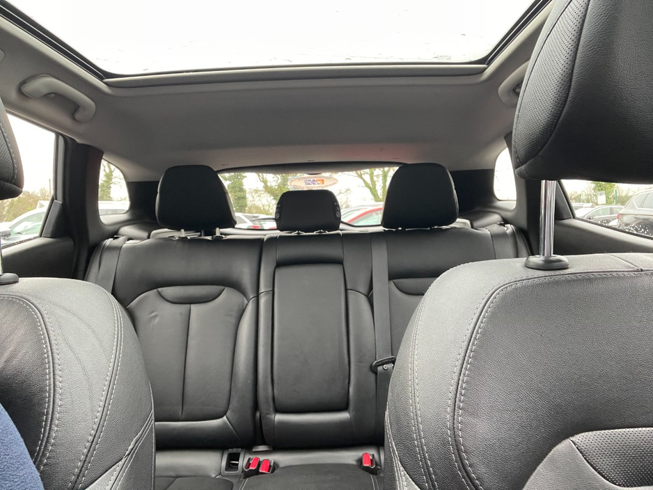 2019 Renault Kadjar - image 11