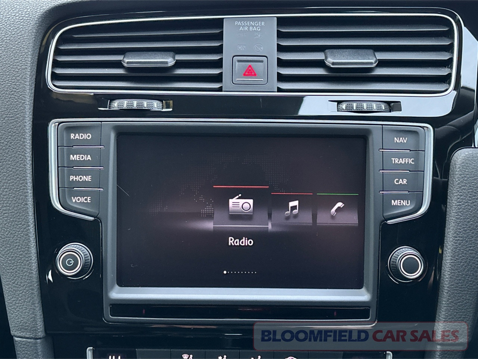 2016 Volkswagen Golf 1.4 HIGHLINE , AUTO // IMMACULATE €14,950