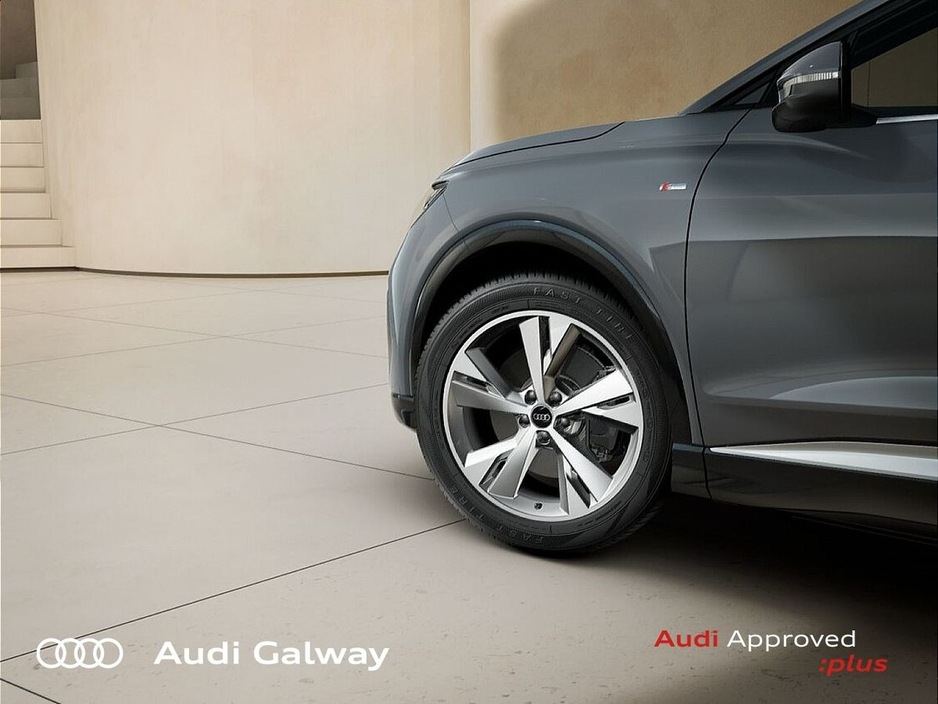 2025 Audi Q4 e-tron - image 5