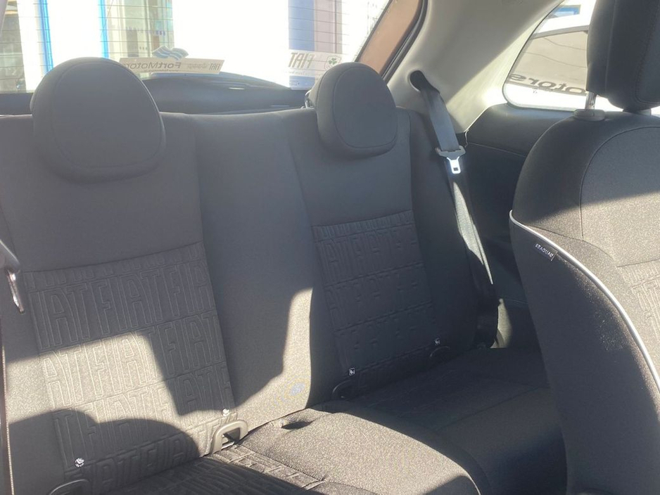 2025 Fiat 500e - image 28