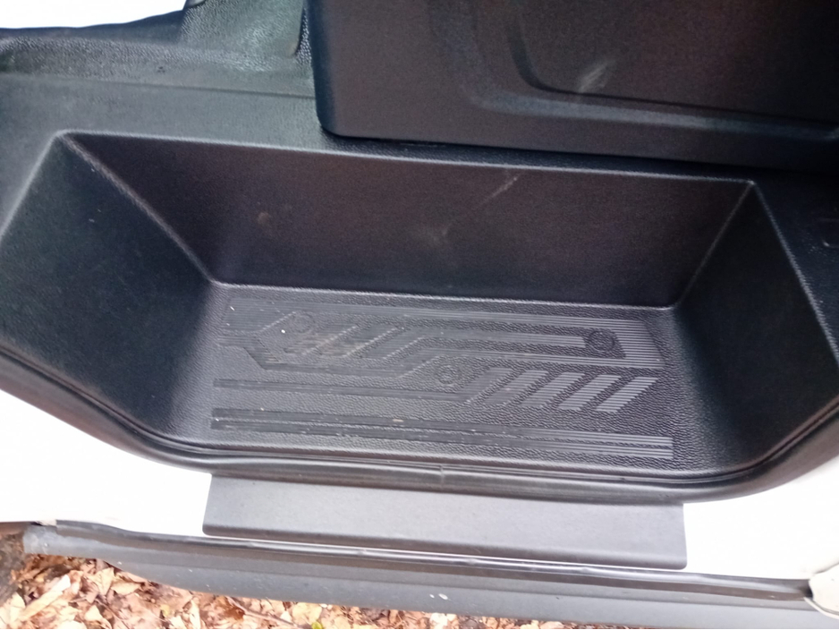 2019 Ford Transit - image 13