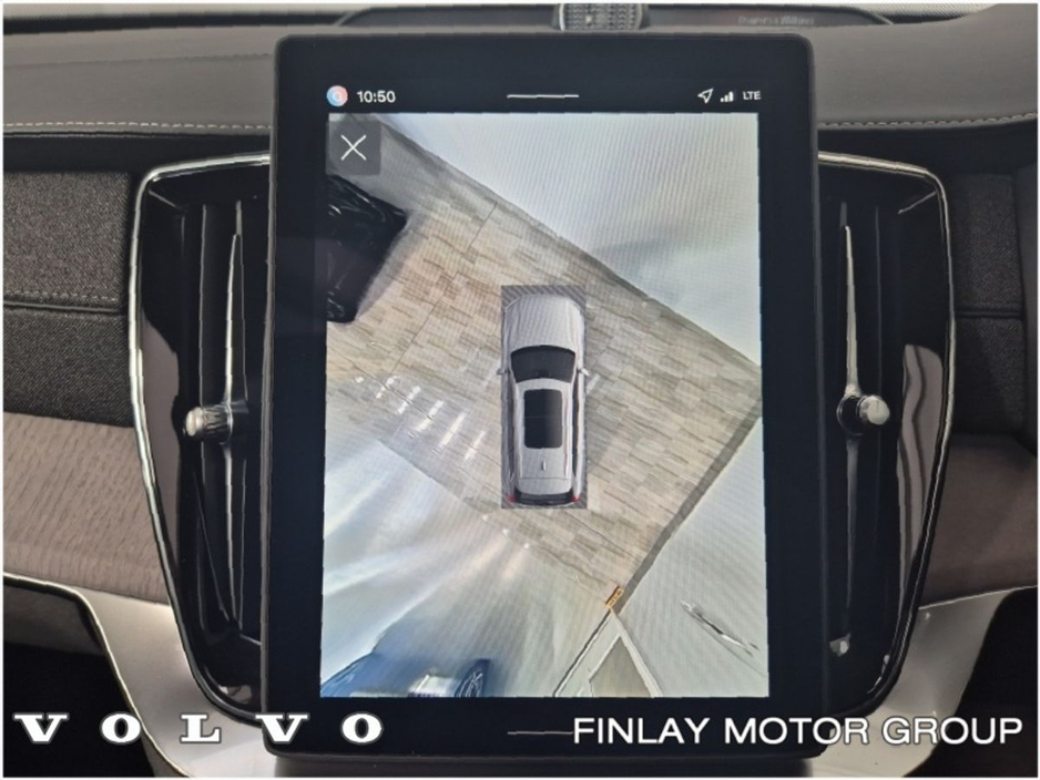 2026 Volvo XC90 - image 23