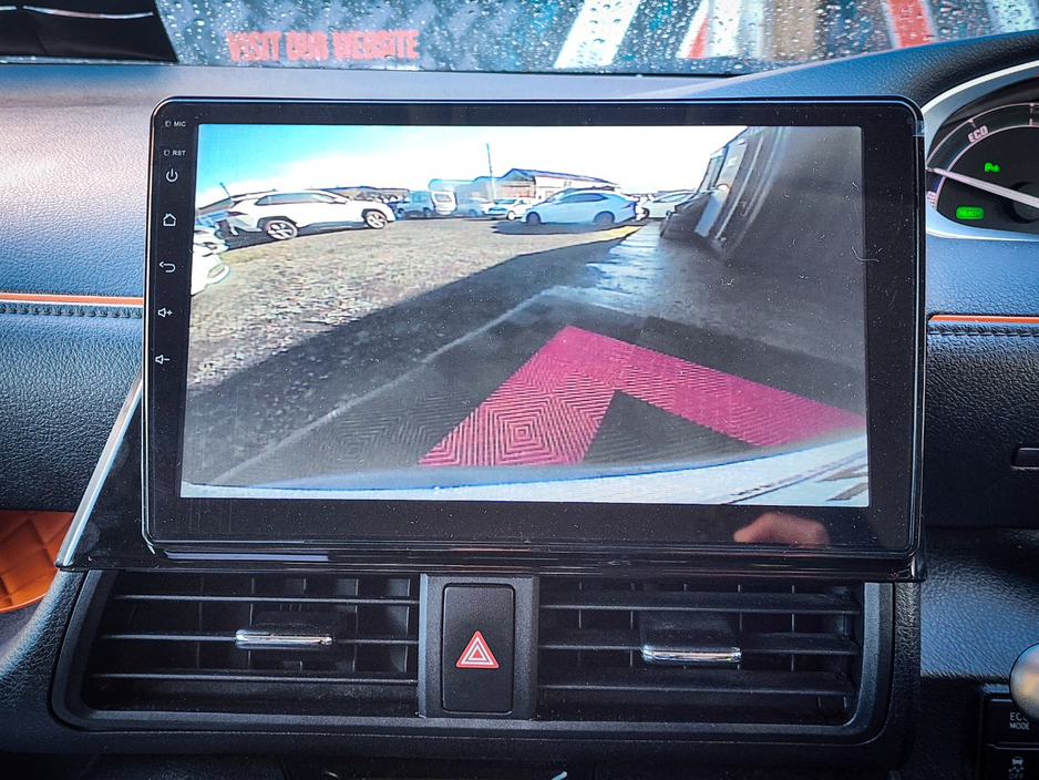 2019 Toyota Sienta - image 32