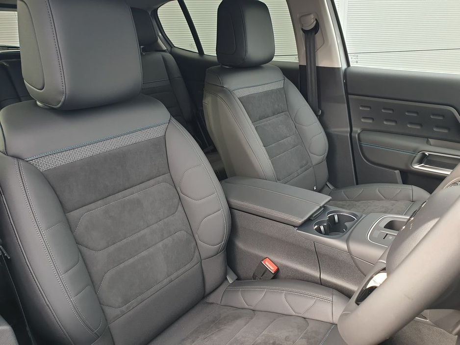 2024 Citroen C5 Aircross - image 11