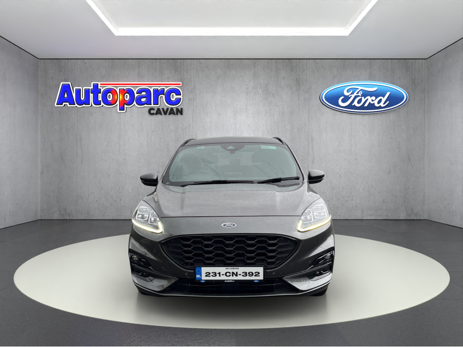 2023 Ford Kuga - image 8