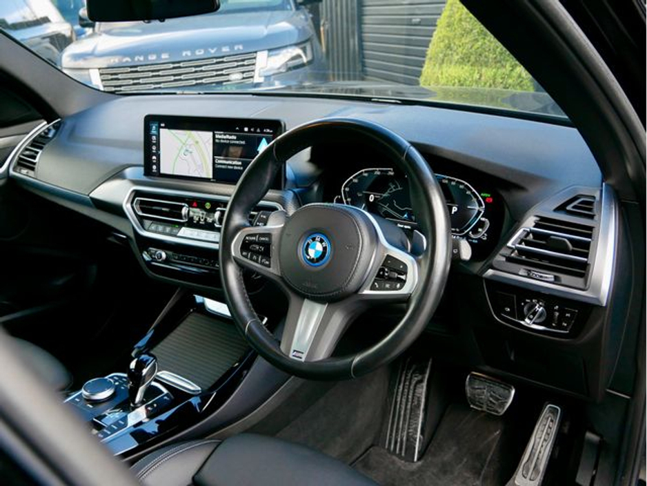 2024 BMW X3 - image 16