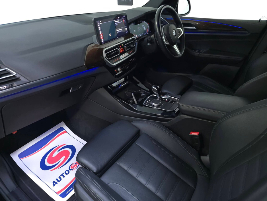 2021 BMW X3 - image 15