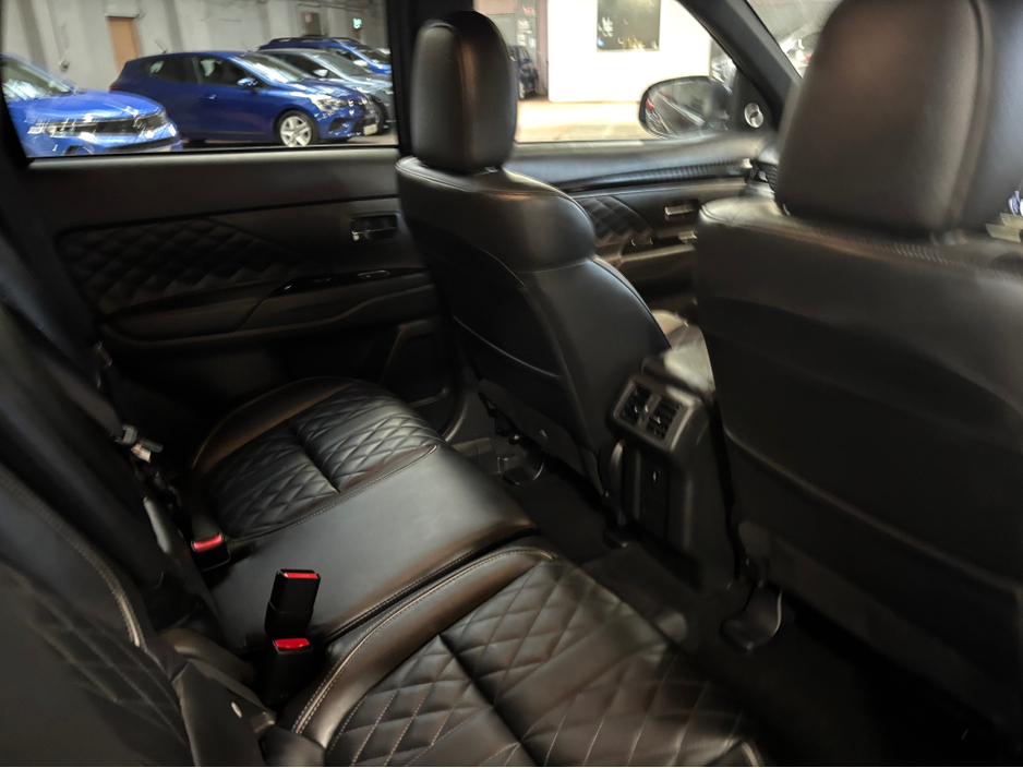 2019 Mitsubishi Outlander OUTL PHEV S-EDI S-EDITION 4DR AUTO €20,999