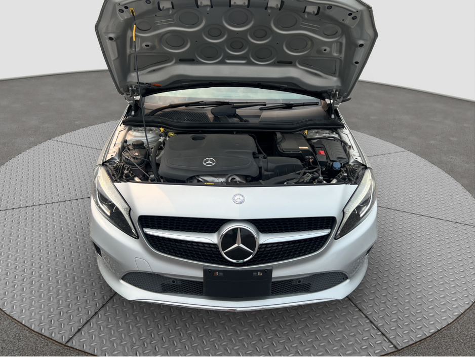 2016 Mercedes-Benz A Class - image 17