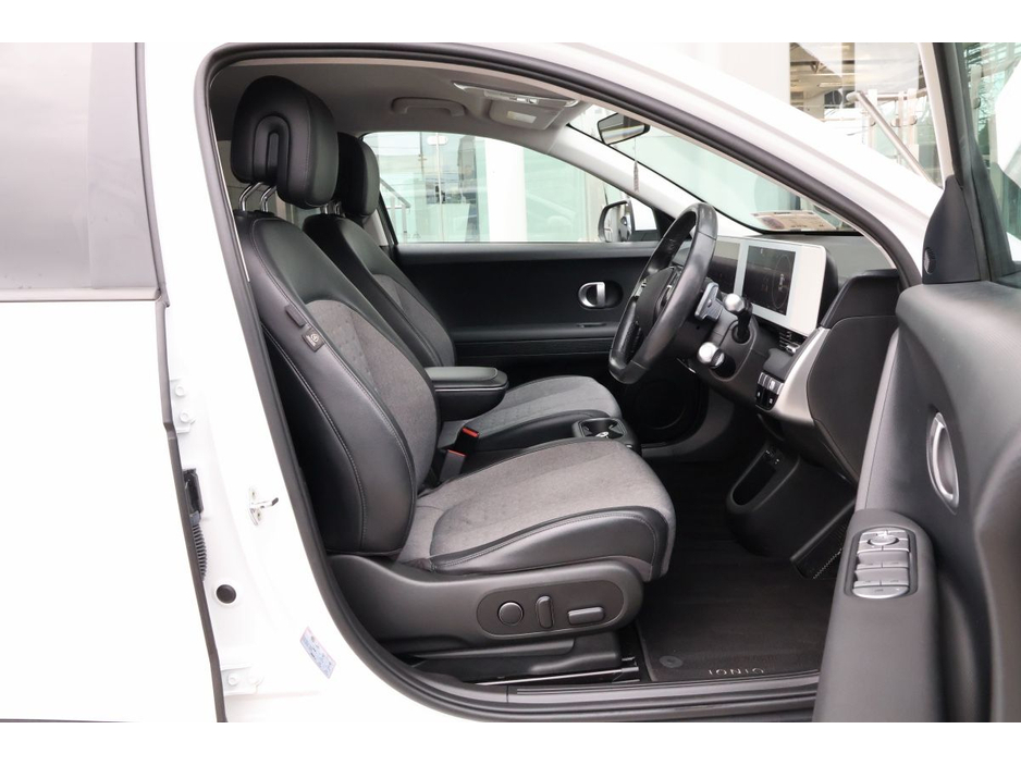 2023 Hyundai Ioniq 5 - image 8