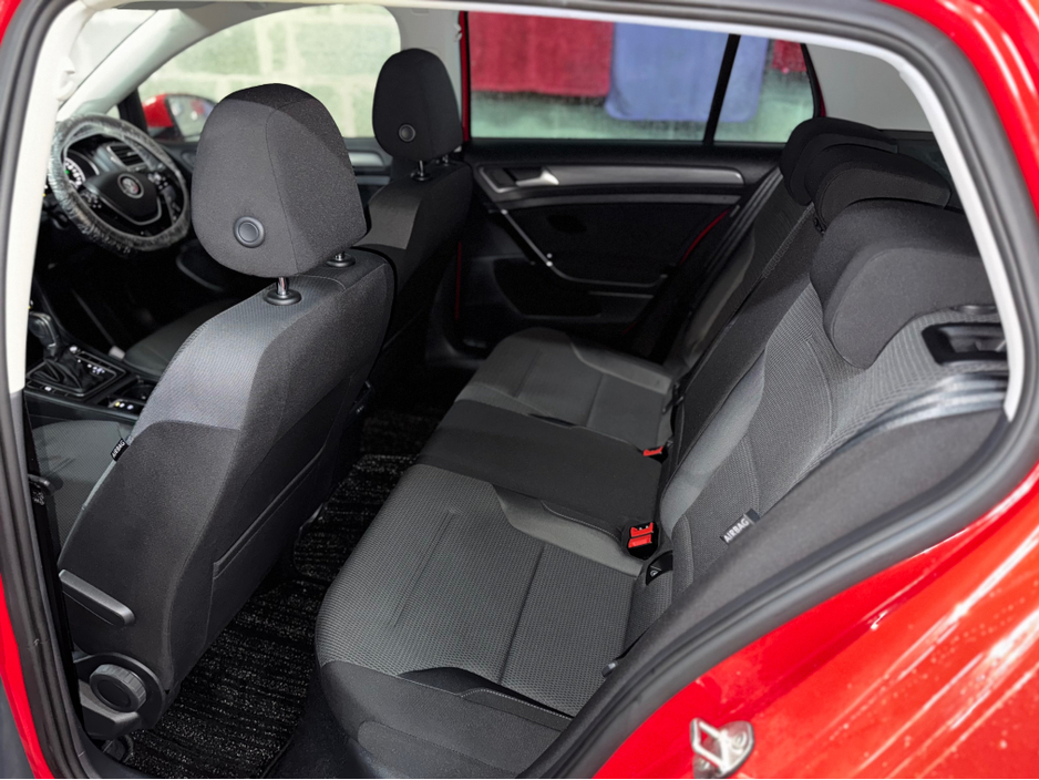 2017 Volkswagen Golf 1.2 TSI €14,999