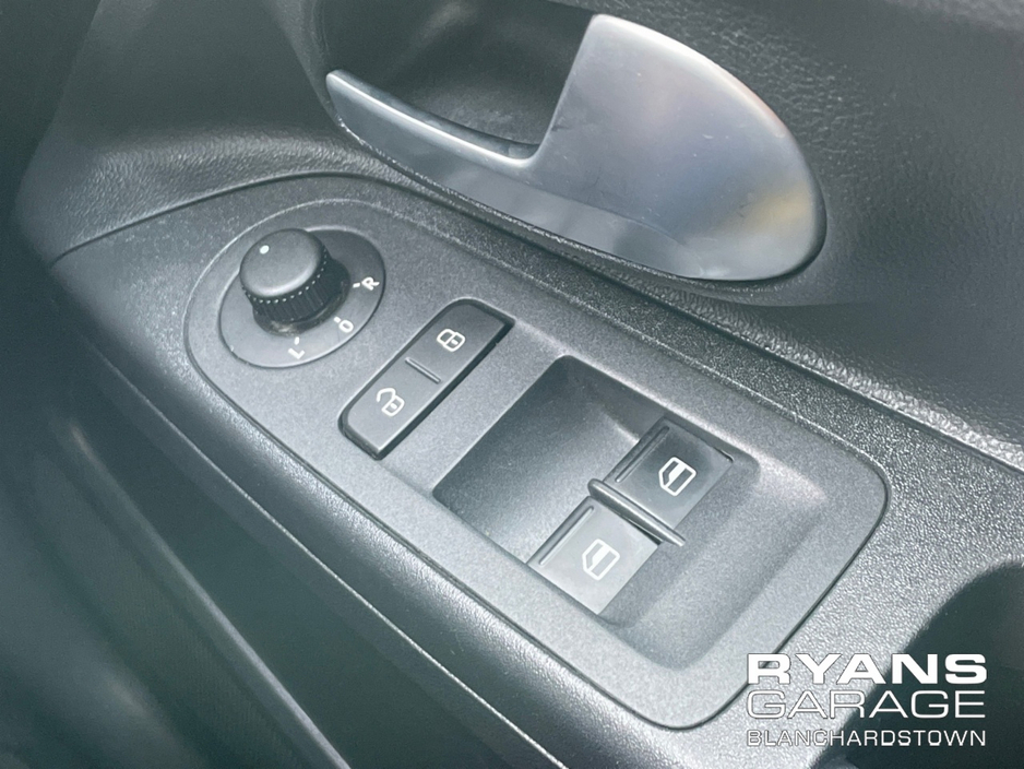 2019 Volkswagen up! 1.0 5DR AUTOMATIC   **HEATED SEATS** €11,995