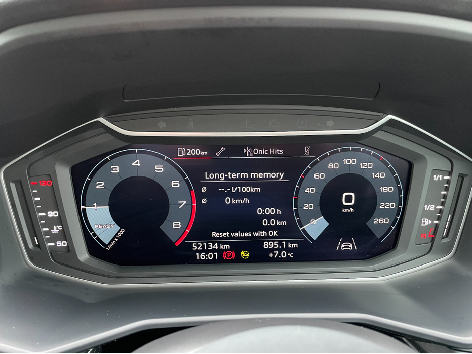 2022 Audi A1 - image 12