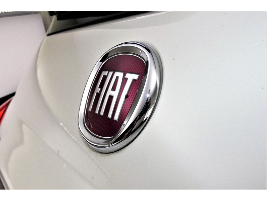 2018 Fiat 500 - image 27