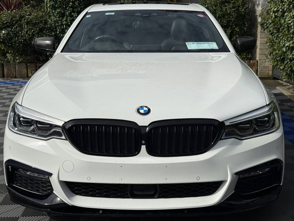 2018 BMW 5 Series - image 17