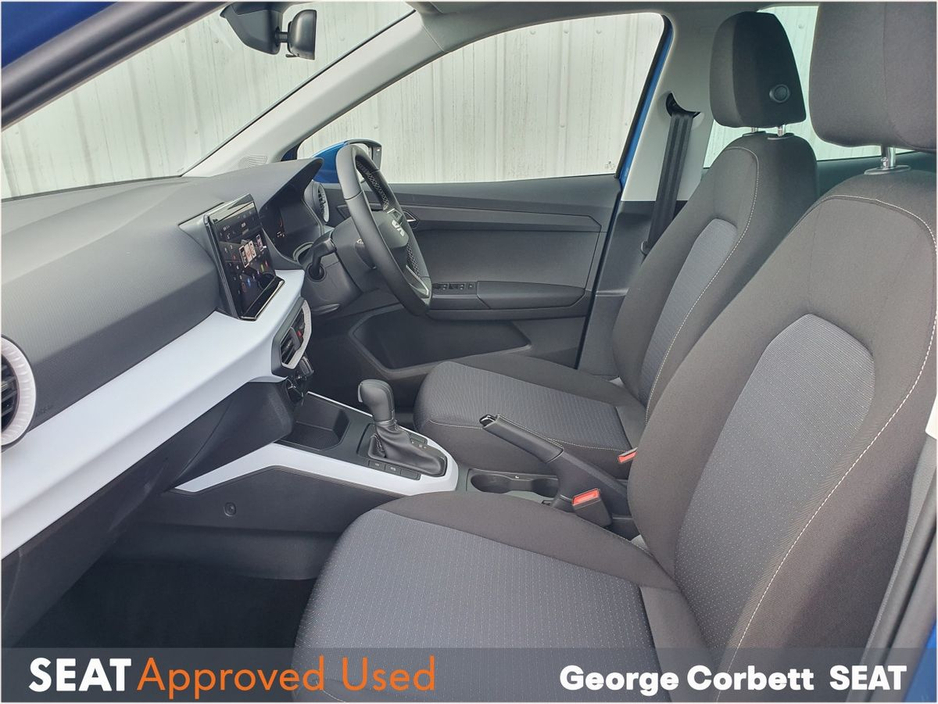 2025 SEAT Arona - image 8