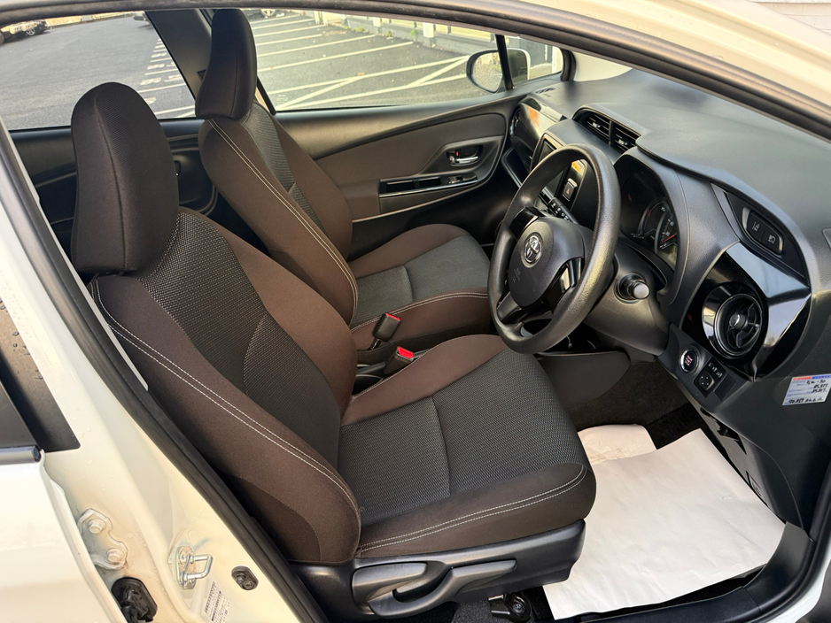 2020 Toyota Yaris  €12,990