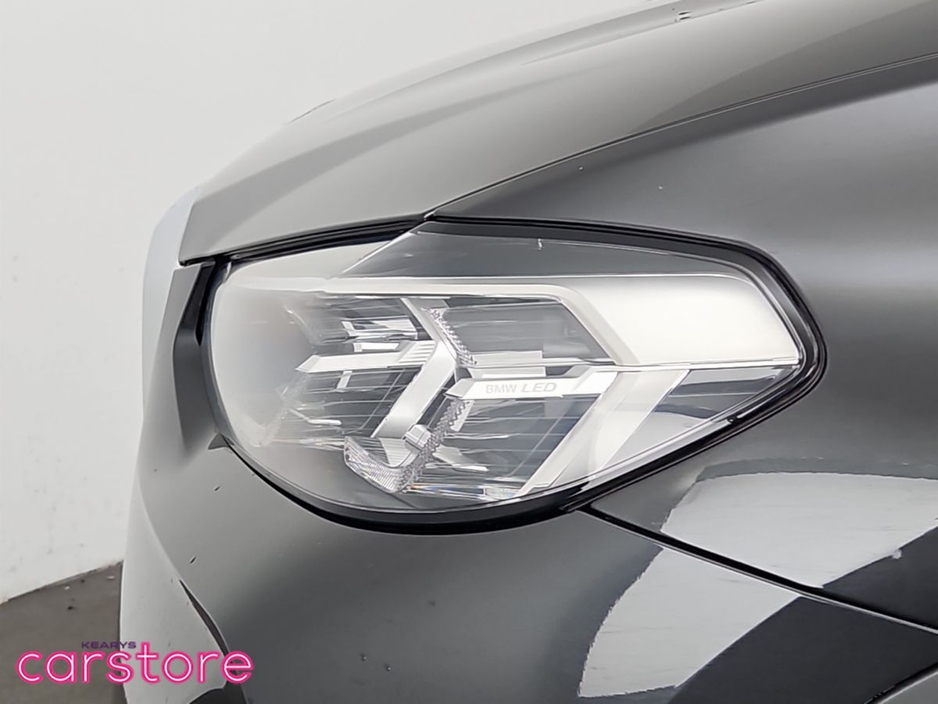 2022 BMW X3 - image 16