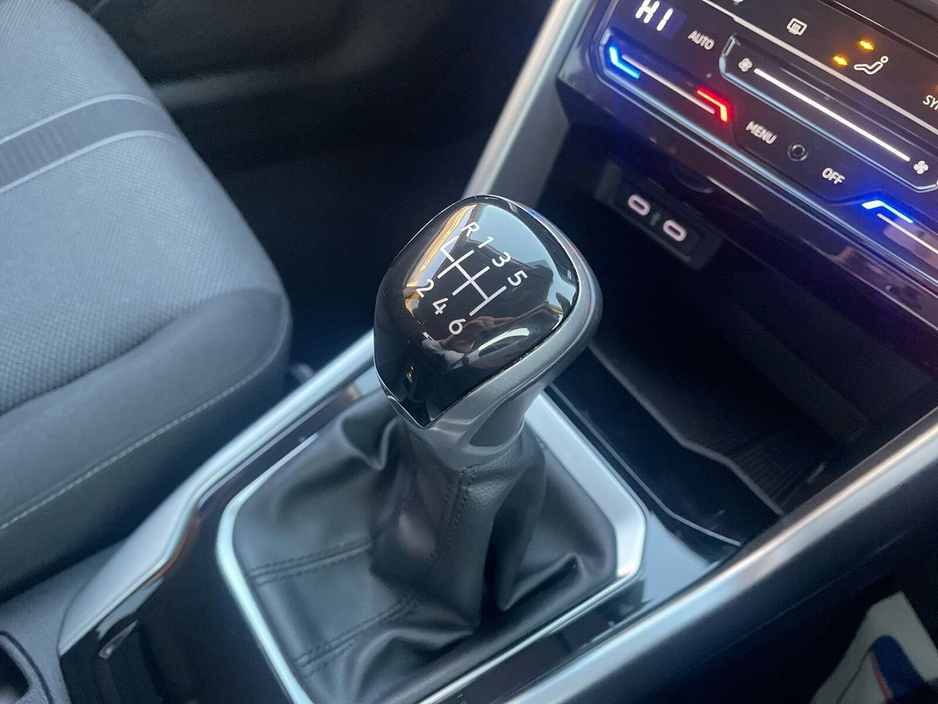 2022 Volkswagen T-Roc 2.0 TDI 116HP Life €25,475