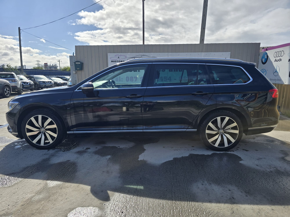 2016 Volkswagen Passat - image 11