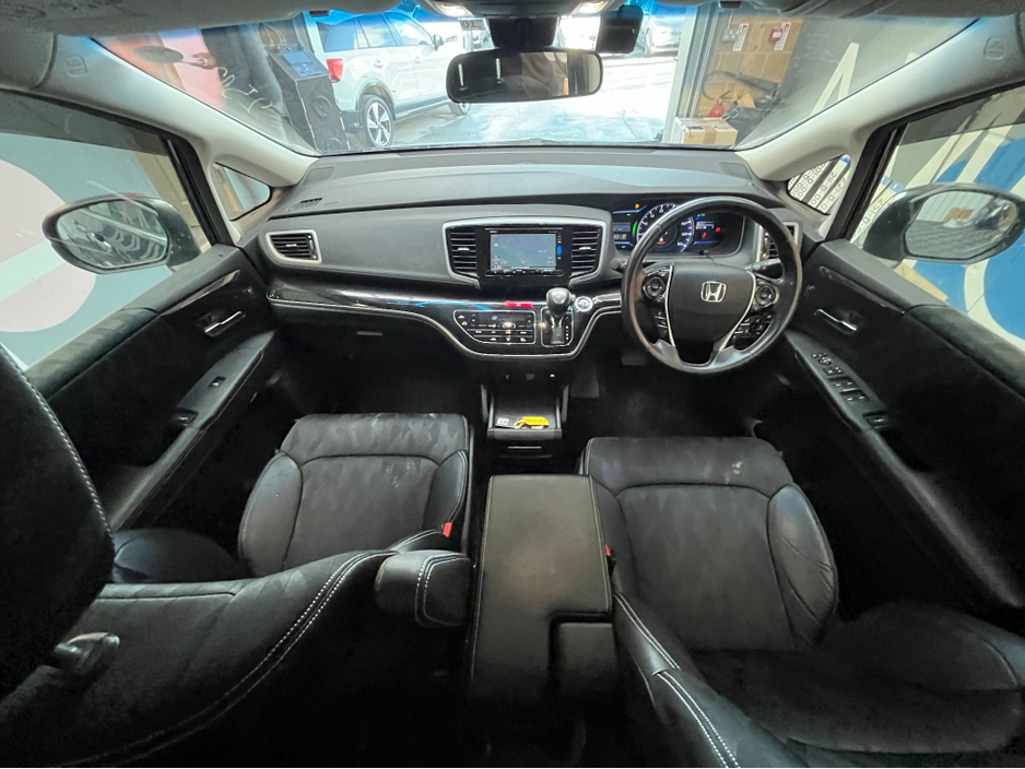 2018 Honda Odyssey - image 16