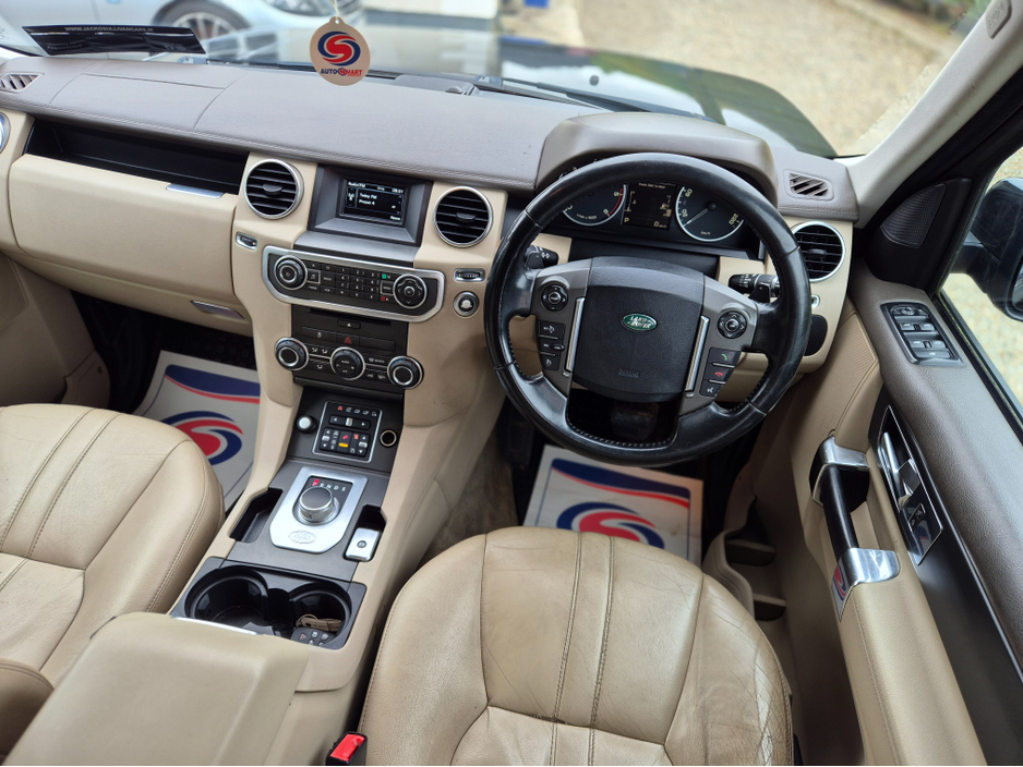 2013 Land Rover Discovery - image 9