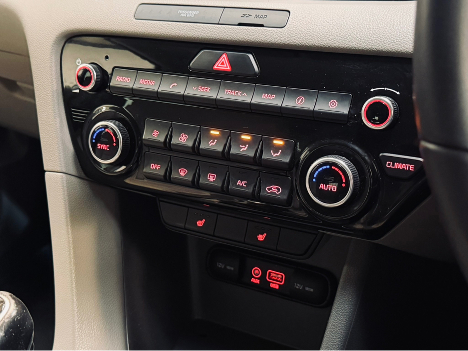 2018 Kia Sportage - image 13