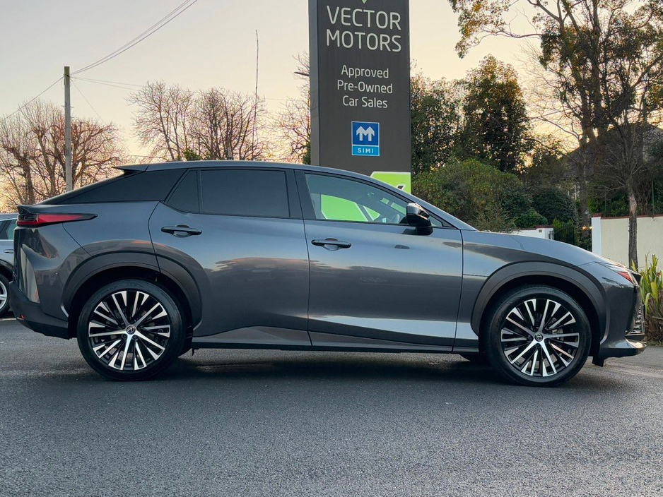 2024 Lexus RZ 450 E PREMIUM PAN ROOF €45,995