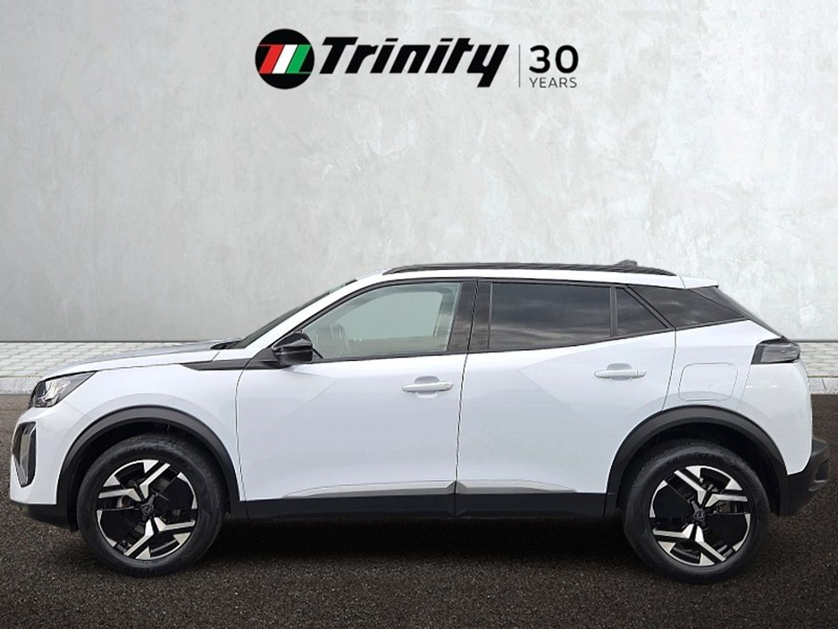 2024 Peugeot 2008 - image 5