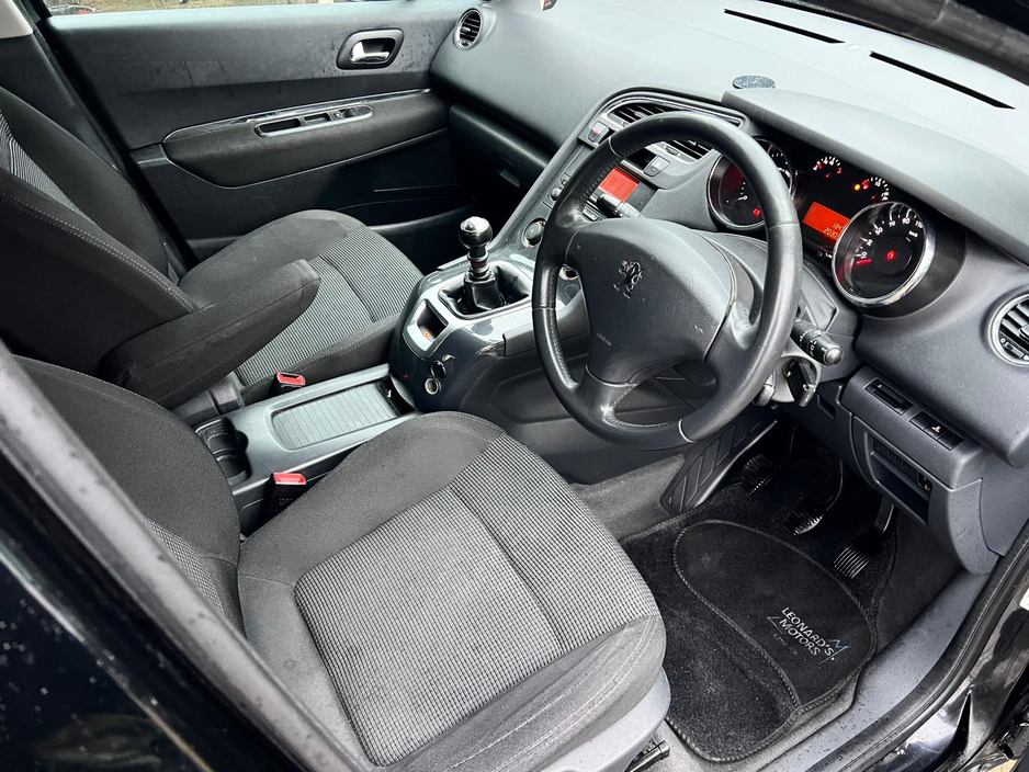 2011 Peugeot 5008 SX 1.6 HDI 112 7S EURO 5 E5 5DR €3,350