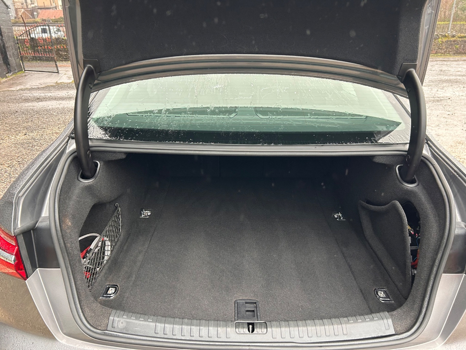 2018 Audi A6 - image 19