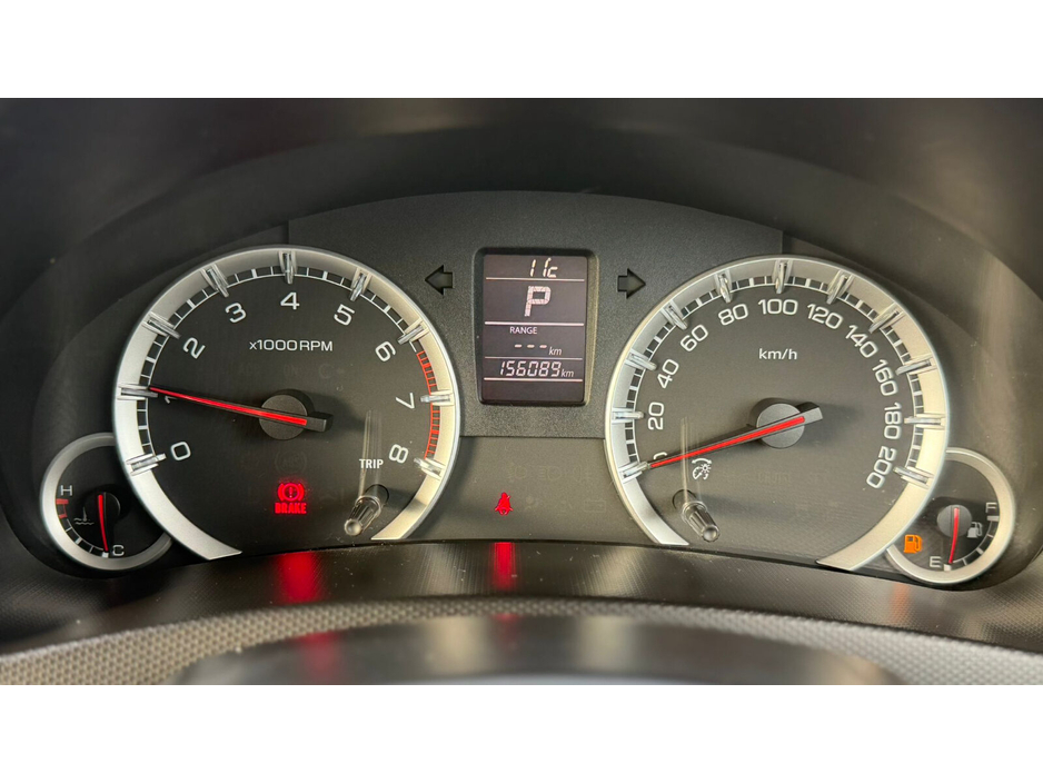 2012 Suzuki Swift - image 15