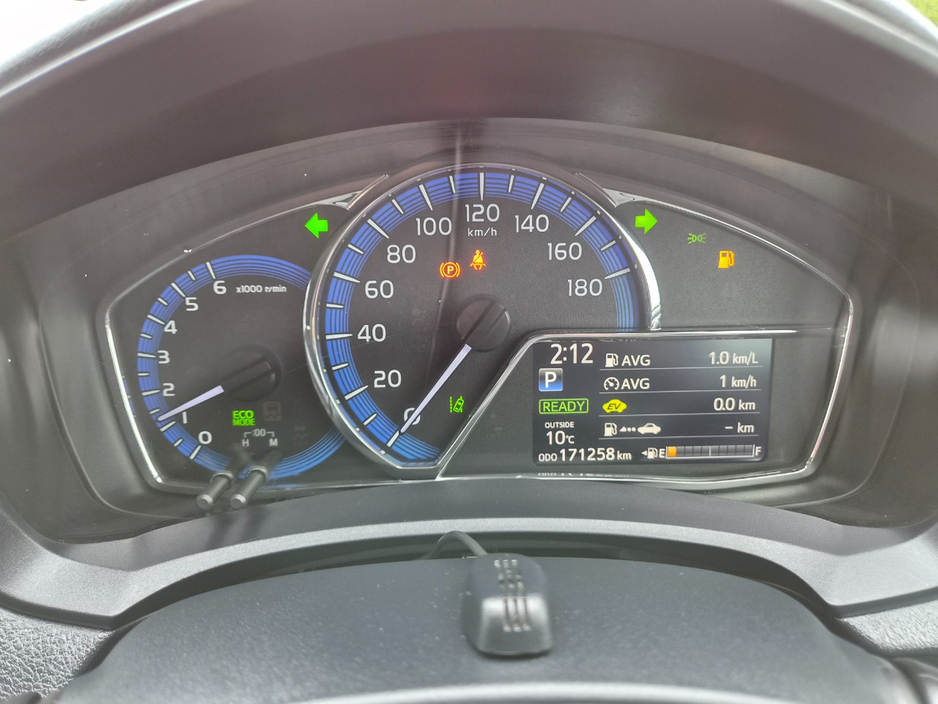 2017 Toyota Corolla - image 21