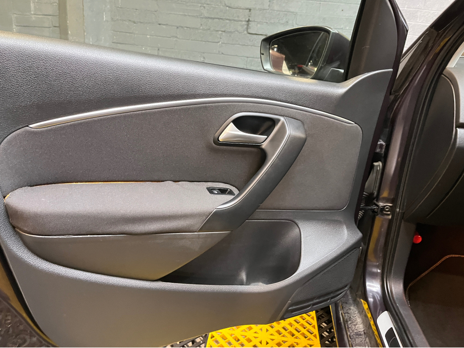 2015 Volkswagen Polo 2015 auto €10,495