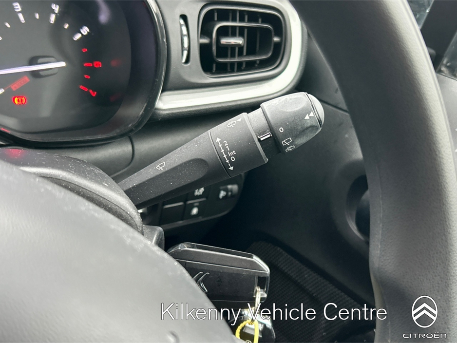 2021 Citroen C3 PURETECH 83 S&S MY MY32 FEEL EXCLUSIVE €13,950