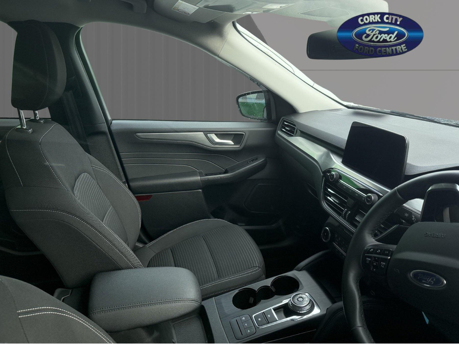 2024 Ford Kuga TITANIUM 2.5 PHEV 225 S6.2 €33,950