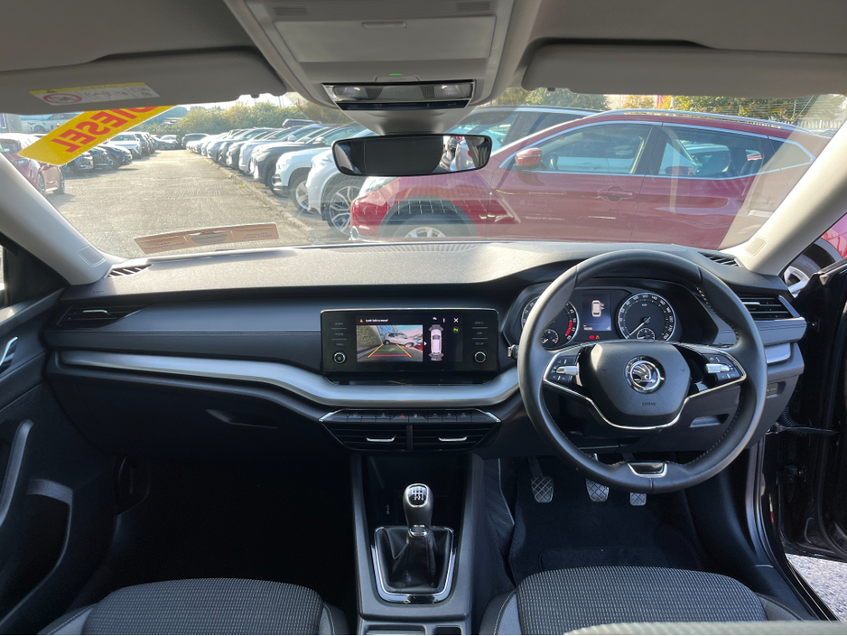 2024 Skoda Octavia COMBI ESTATE AMBITION 2.0 TDI DIESEL //WINTER SALE €1000 REDUCTION//REVERSE CAMERA// €28,950