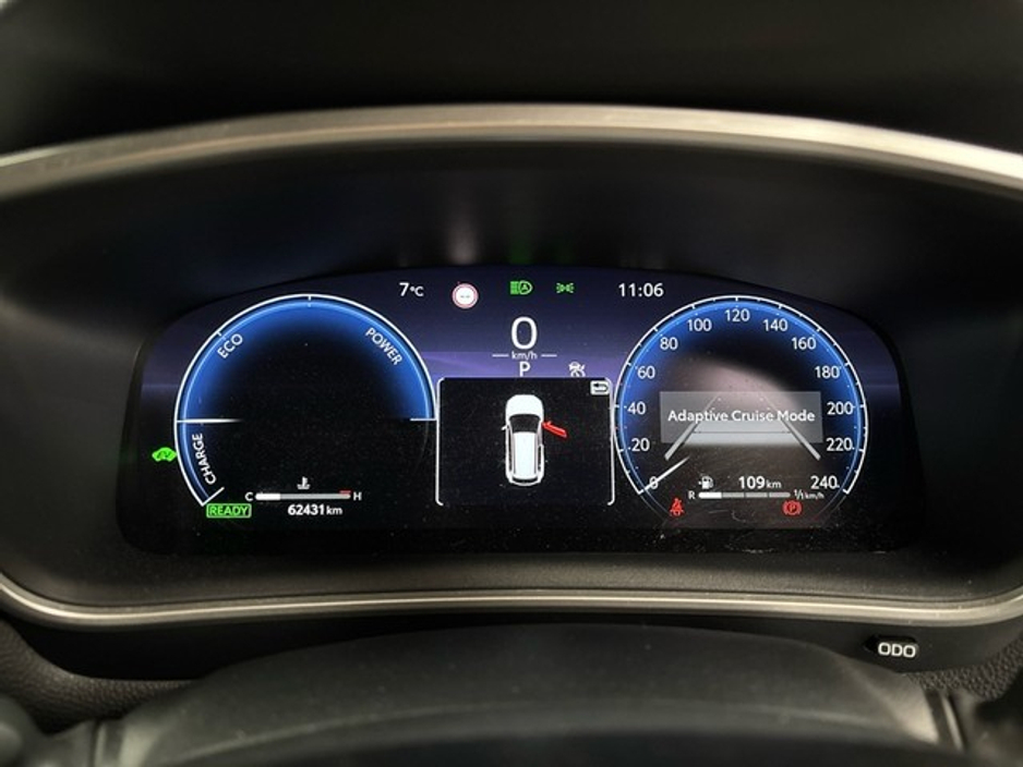 2023 Toyota Corolla Cross - image 11