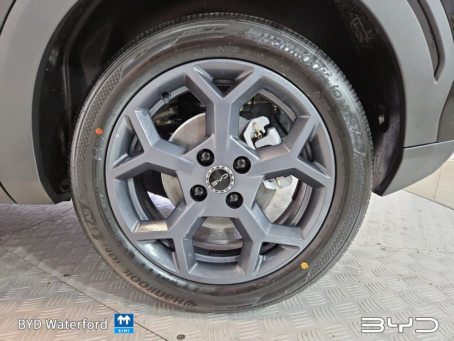 2026 BYD Dolphin Surf *Finance Rates from 3.5%* Order now for 261 delivery. COMFORT MODEL - 43.2kWh battery, up to 310km range. Includes 360 Surround Camera, Adaptive Cruise Control, Climate Control, Heated Seats, Sat Nav, €25,763