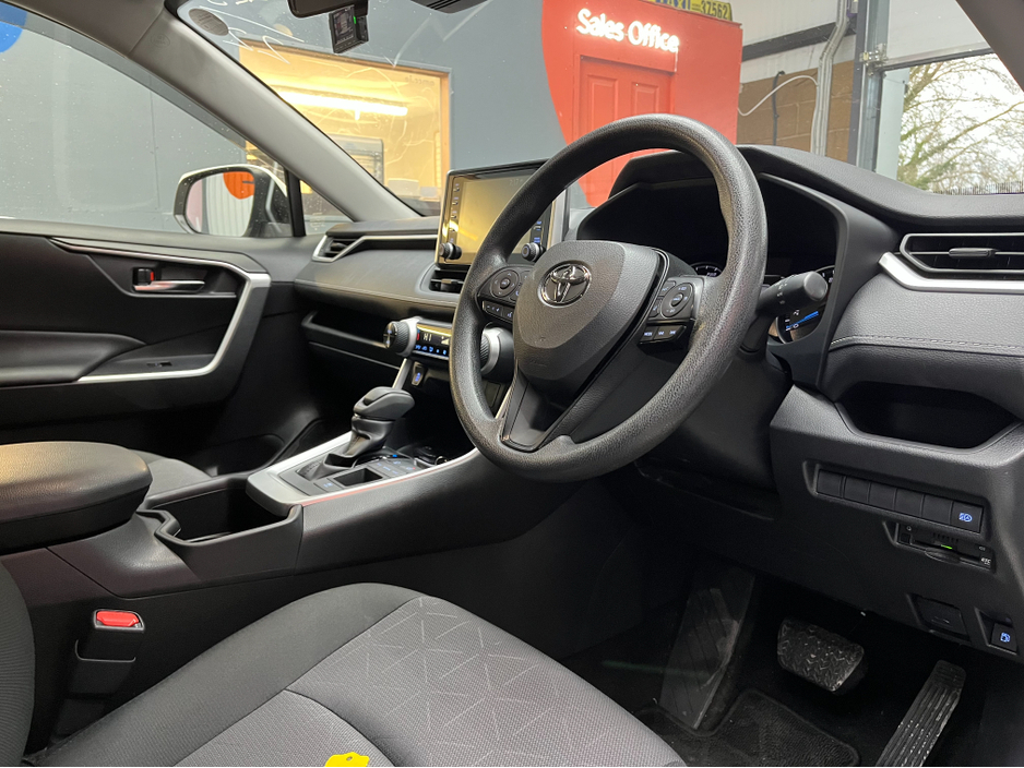 2022 Toyota Rav4 €34950! 2022 TOYOTA RAV4 HYBRID X 2.5 AUTOMATIC / CRUISE CONTROL / REVERSE CAMERA €34,950