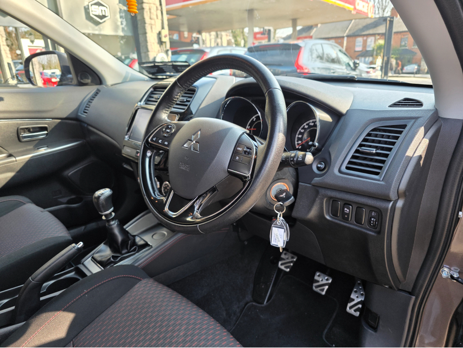 2019 Mitsubishi ASX - image 12