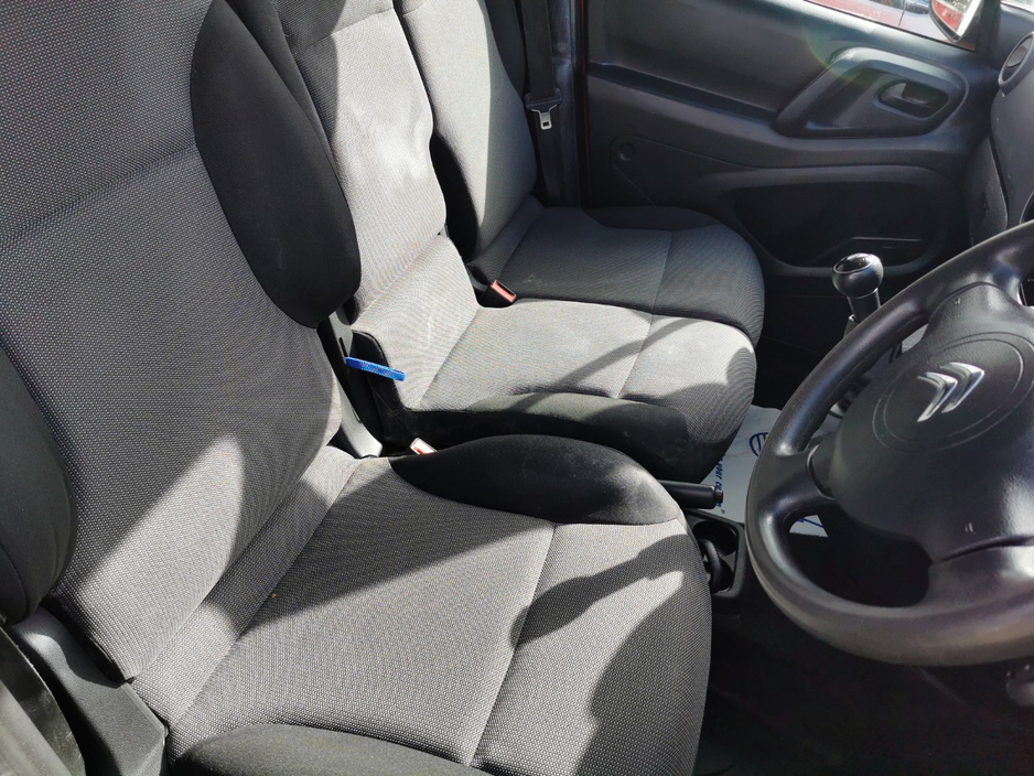 2018 Citroen Berlingo - image 11