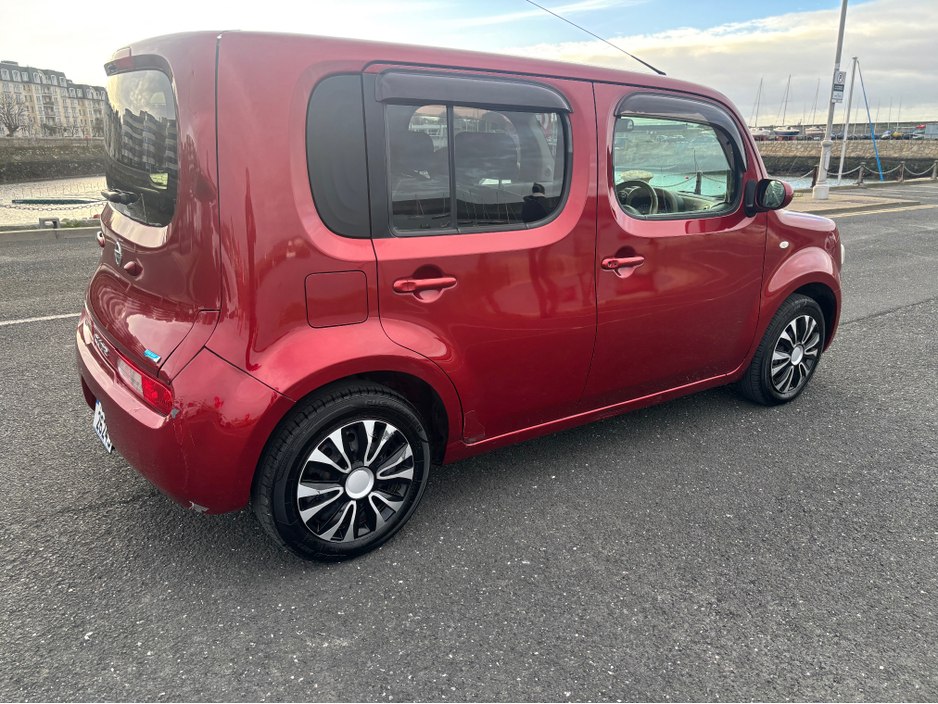 2013 Nissan Cube - image 3