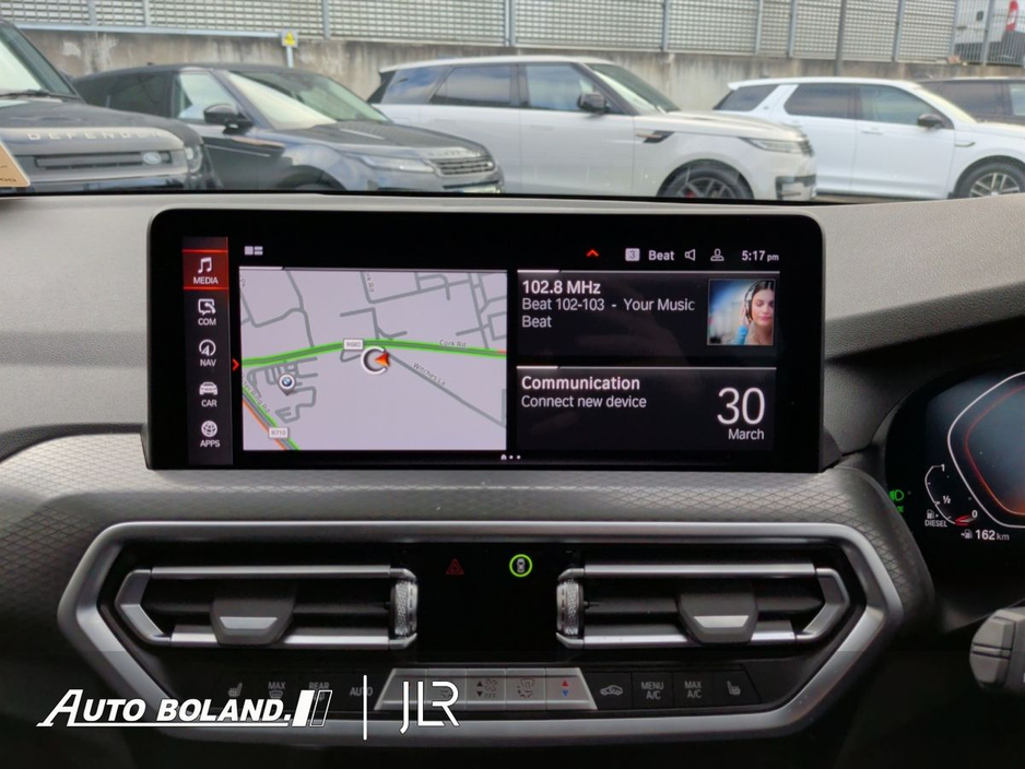 2024 BMW X3 - image 11