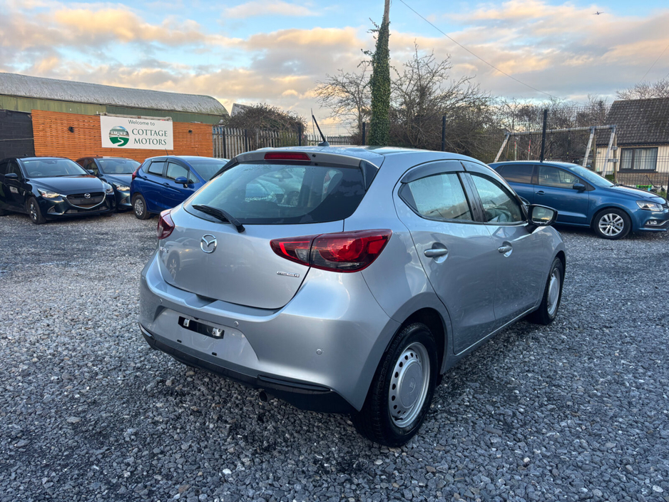 2020 Mazda Mazda2  €14,950