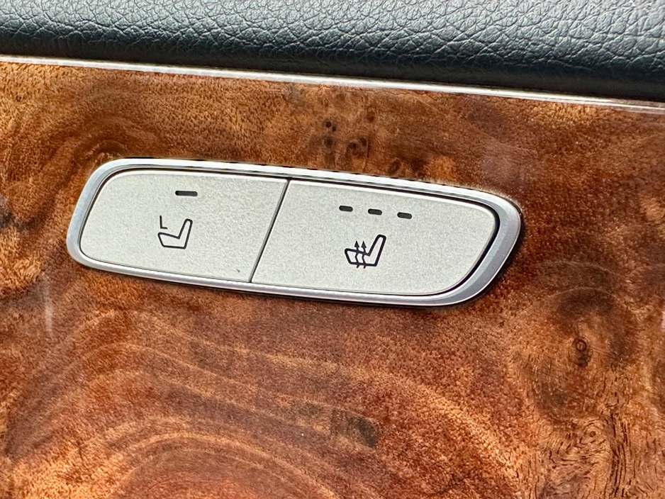 2017 Mercedes-Benz E Class - image 18