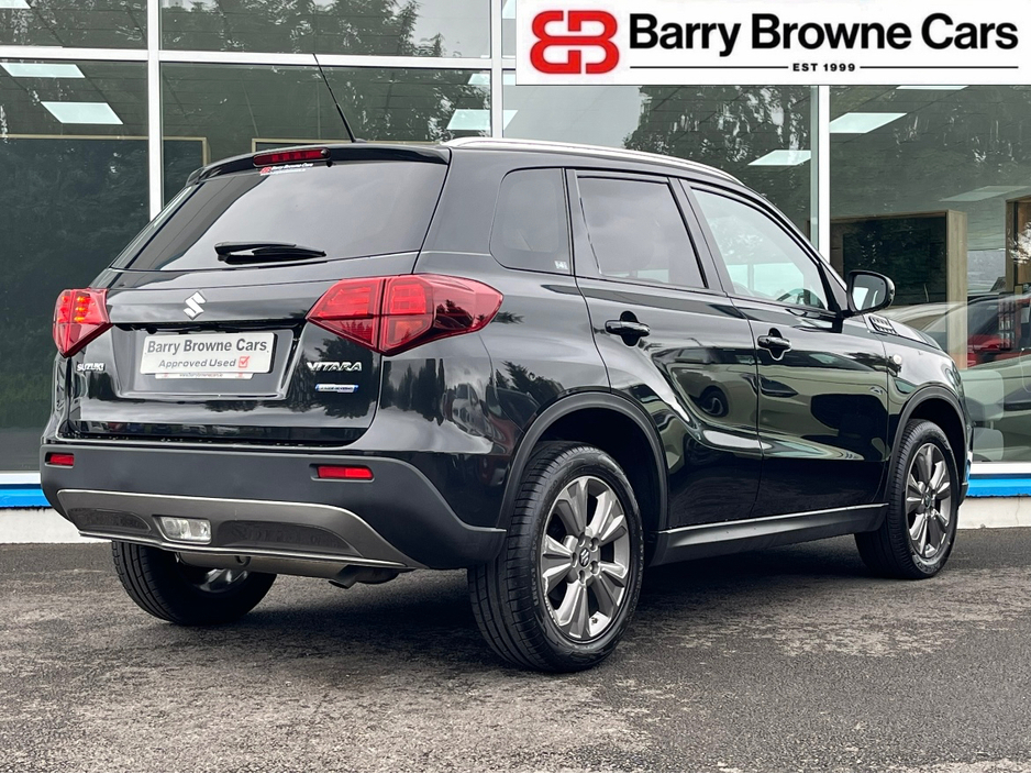 2023 Suzuki Vitara - image 9