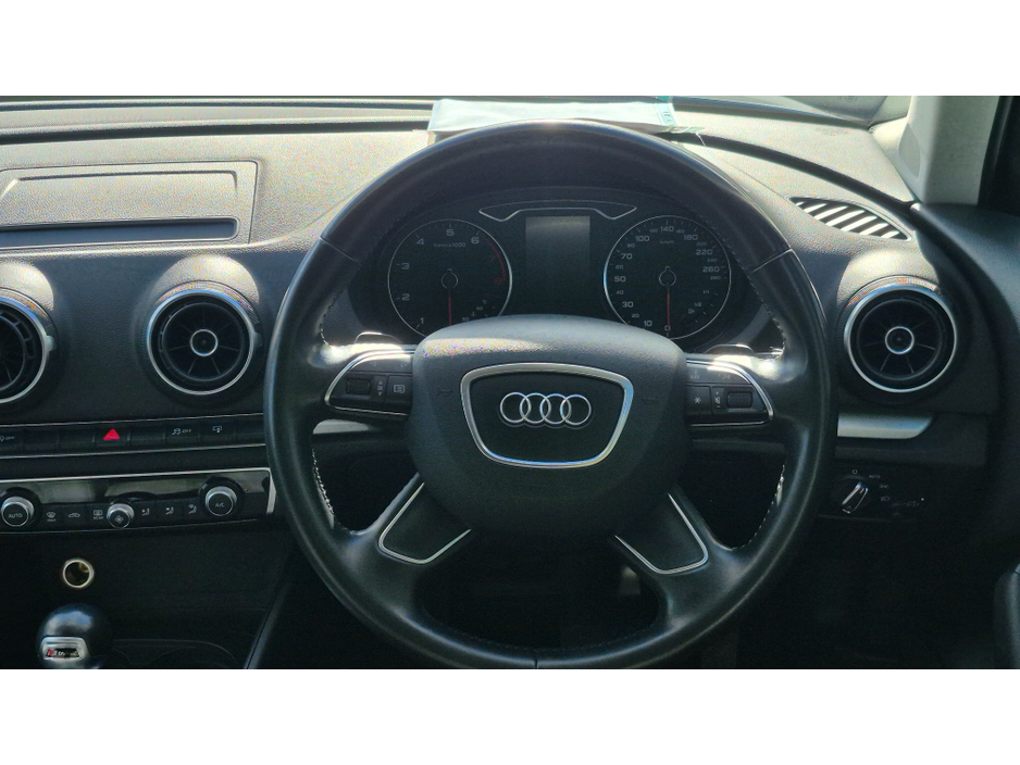 2014 Audi A3 - image 16