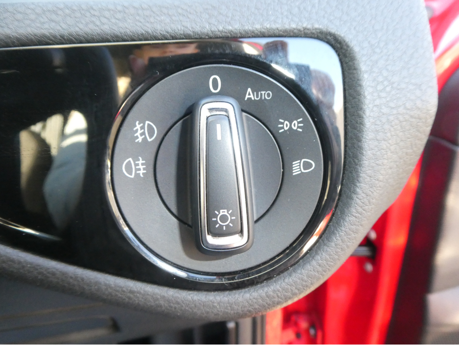 2015 Volkswagen Golf TSI Bluemotion €13,950